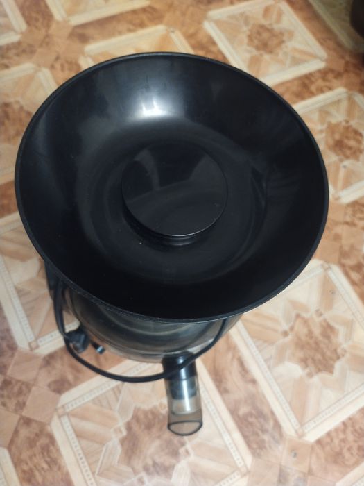Соковыжималка Philips 10000тнг