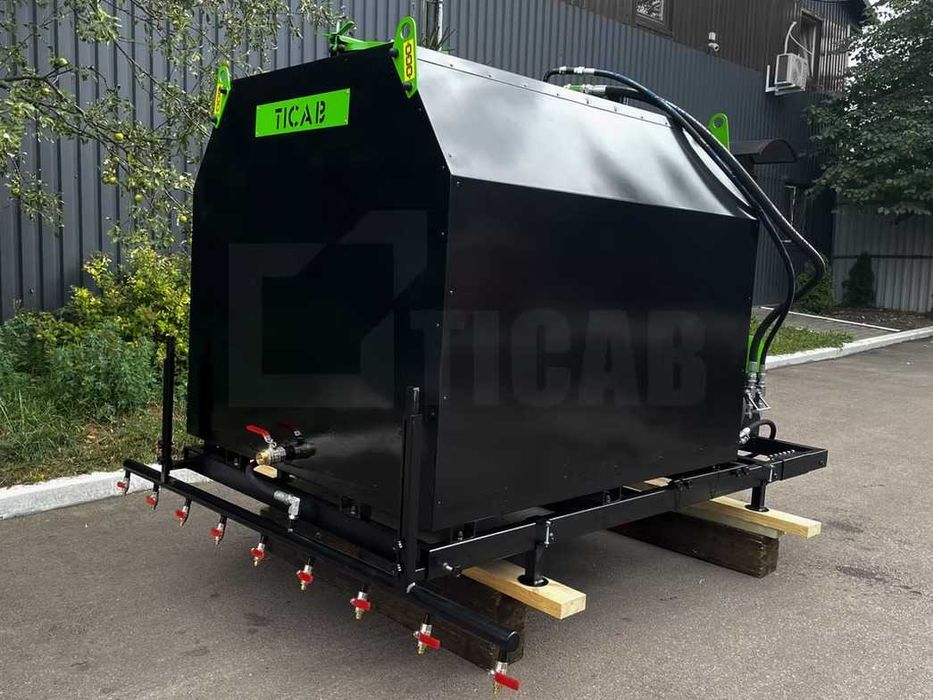 Pulverizator de emulsii bituminoase BS-2000 de la producător