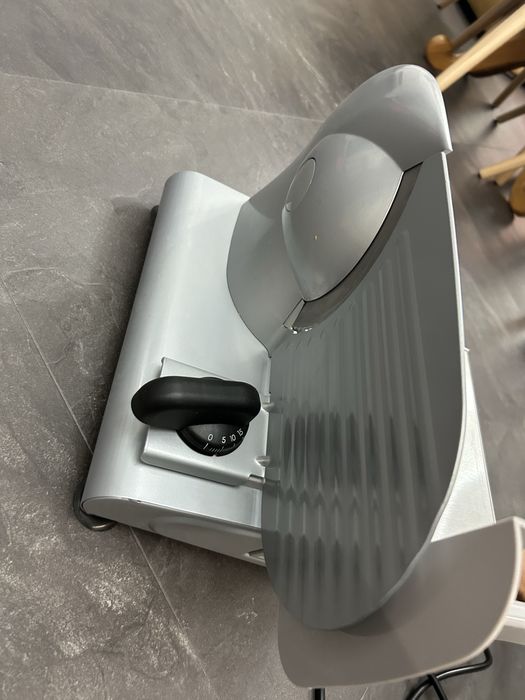 Електрически нож Gorenje