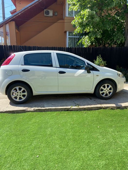 Vand Fiat Punto