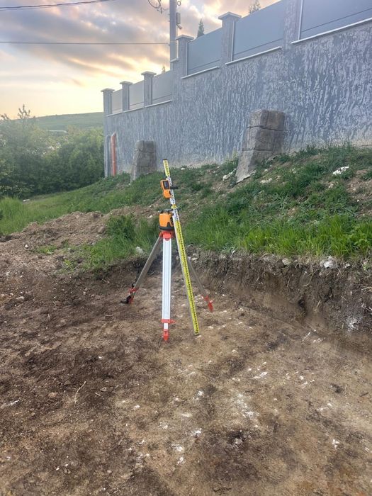 sapatura mecanizata, carotari, instalatii termice si sanitare , demolari
