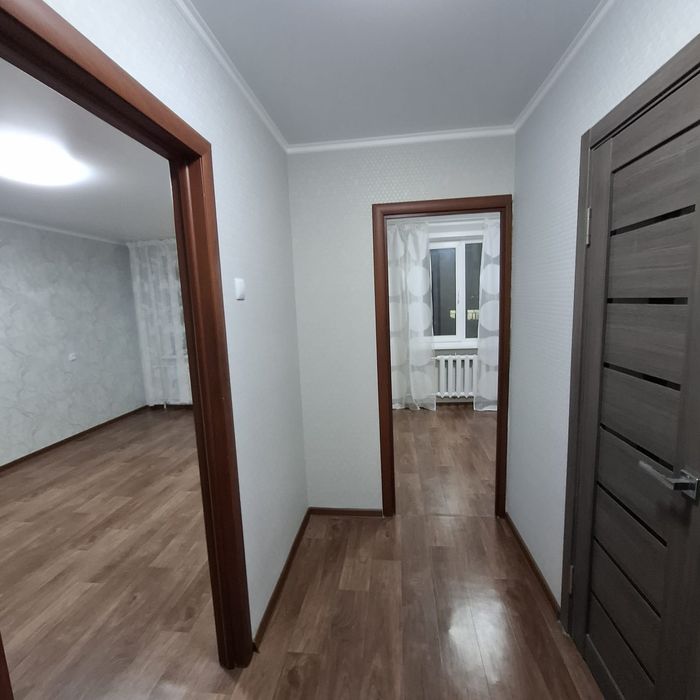 Продам 1ком.квартиру новой планировки район 9 школы.