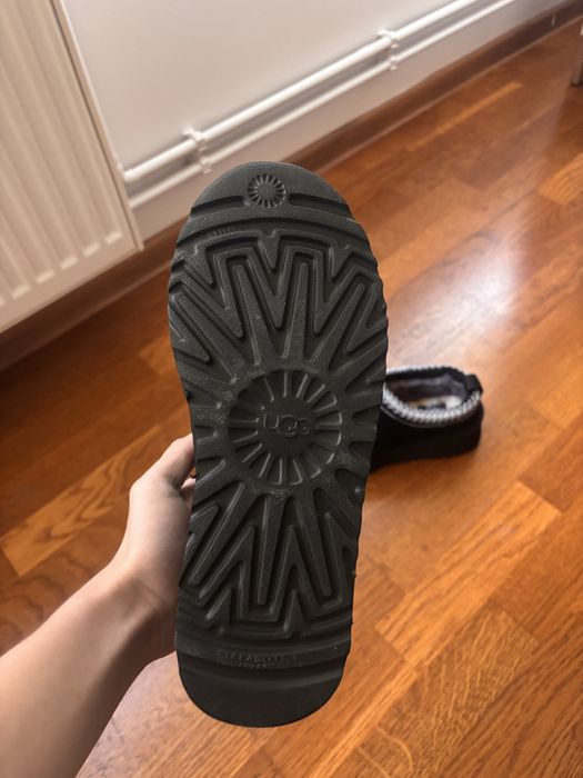 Ugg black ugg black