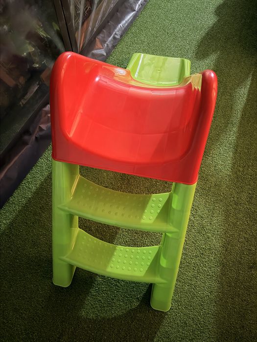 Tobogan nou,nefolosit,doar asamblat.