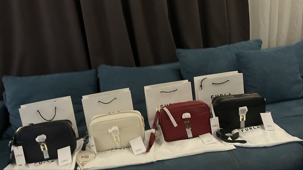 Чанти FURLA SOFIA.Топ цена.100% oригинал,със сериен номер,етикети