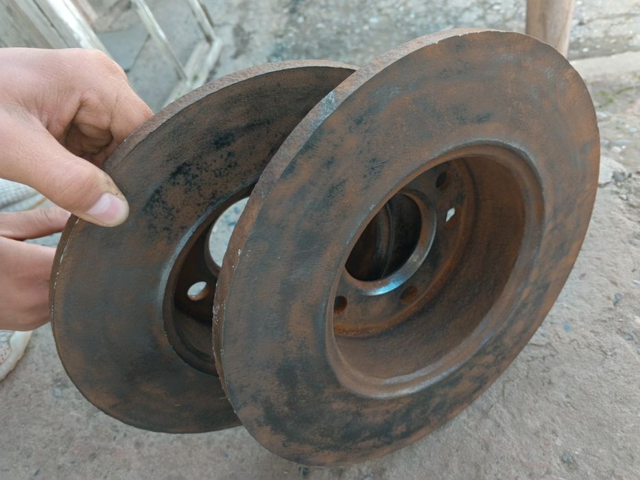 Volkswagen Transporter T4 тормозной диск 2 штук