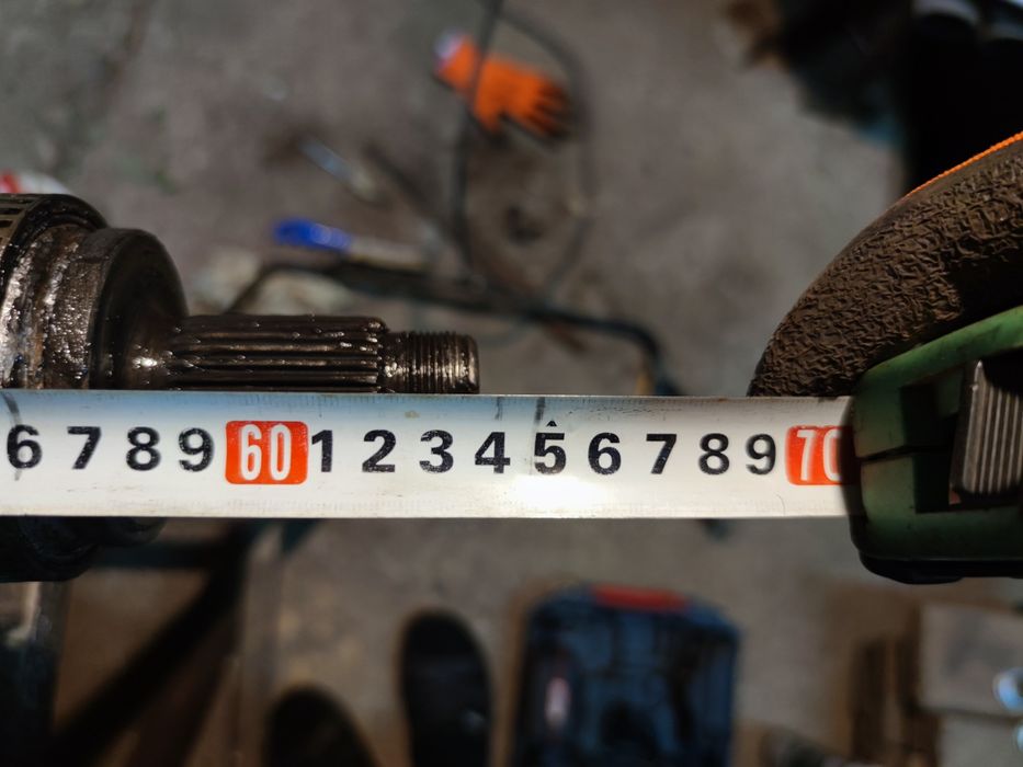 Задна Полуоска БМВ е46 325xi 330d 330xi 330i 325i