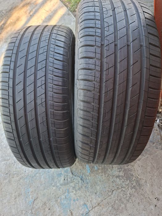 Продам шины. 225/55/17  гудиер.