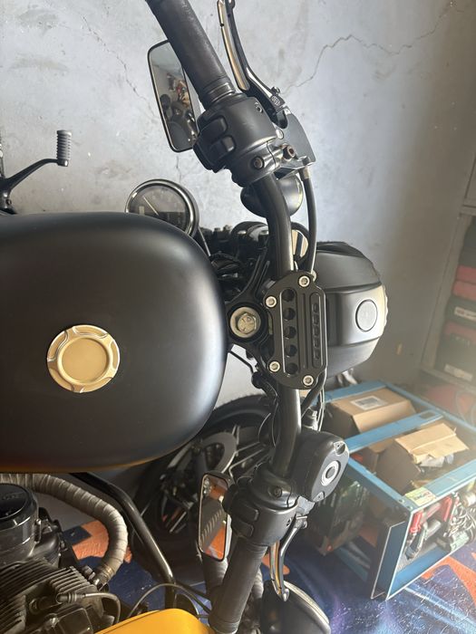Vand harley davidson sportster iron 883