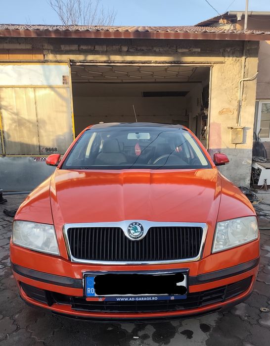 Vând Scoda Octavia 2