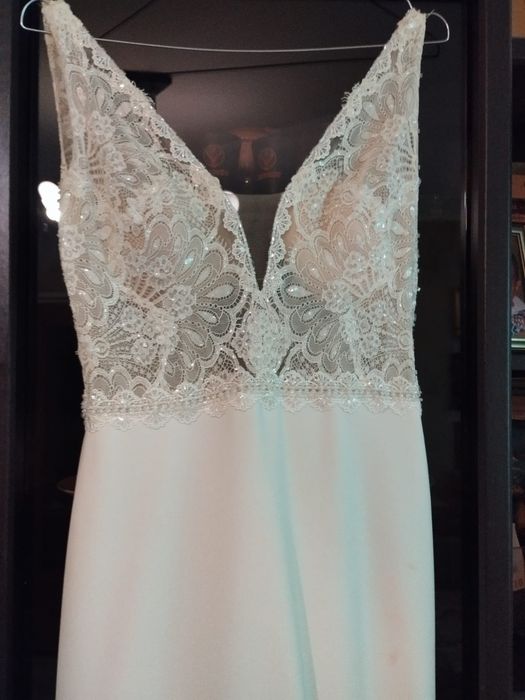 Rochie mireasă, Casa de modă Enzoani (UK)