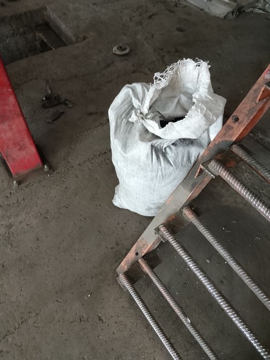 Продам уголь в мешках