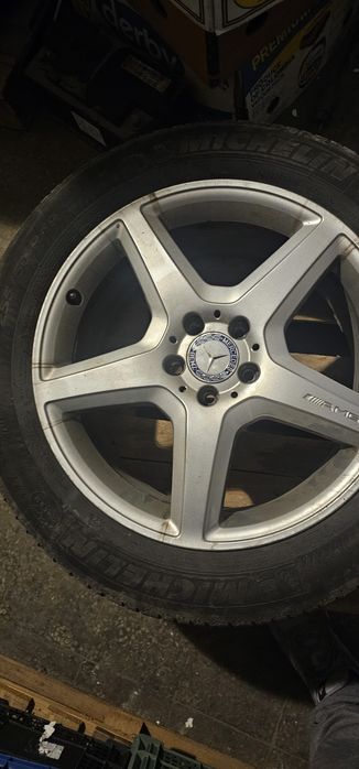 Гуми с джанти за ML350
