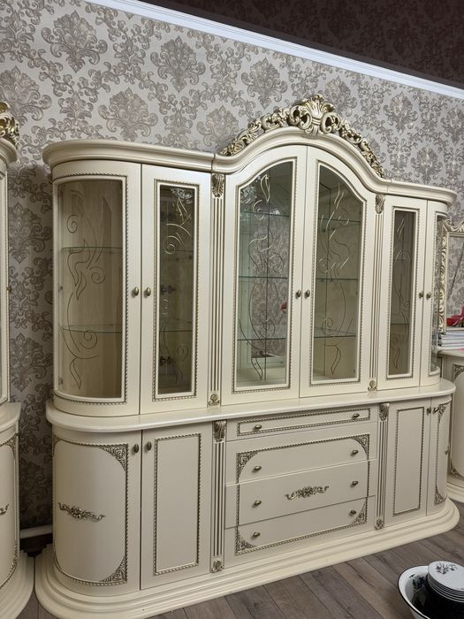 Сервант для гостиной