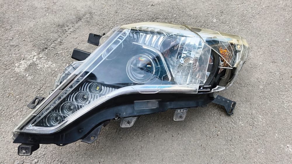 Левая фара prado 2014