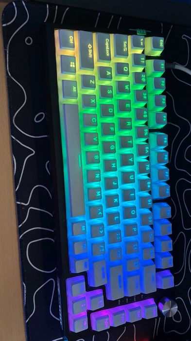 Tastatură Mecanică Custom 75% - Switch-uri Mov + Keycaps Pudding