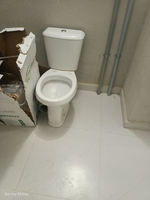 Унитаз б/у без трещины