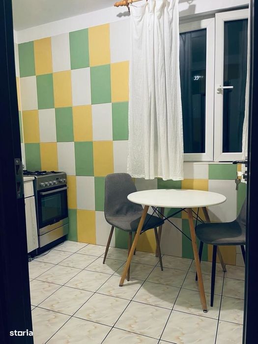 Baba Novac, 15 minute metrou Piata Muncii, parc IOR, Gheorghe Petrascu — fotografia 1