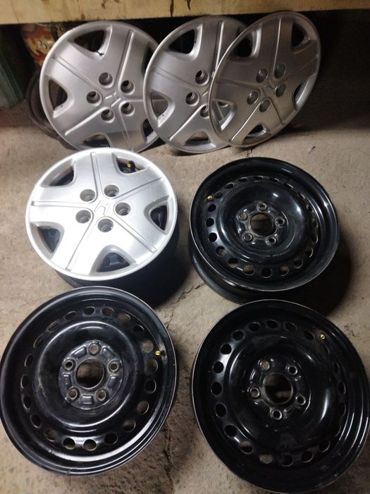 Продам штамповки r15