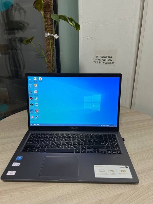 Ноутбук Asus озу4