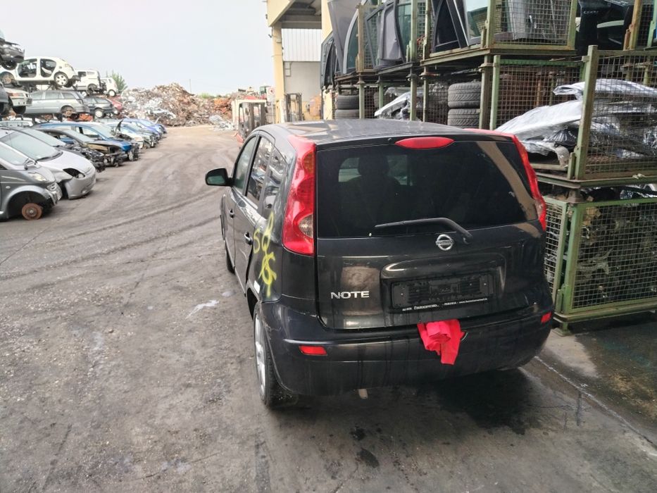 Нисан ноте /Nisan Note 1.6i автомат