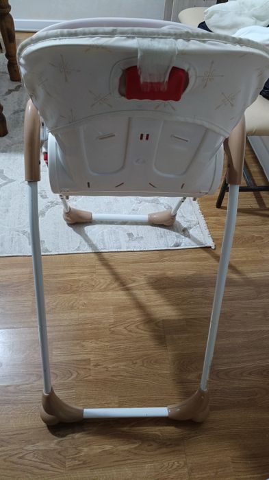 Продам стульчик для кормления