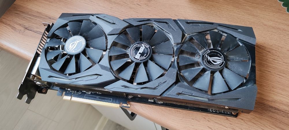 Продам Nvidia GeForce GTX-1060 6GB