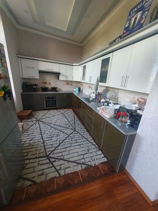 Продается кухонный гарнитур