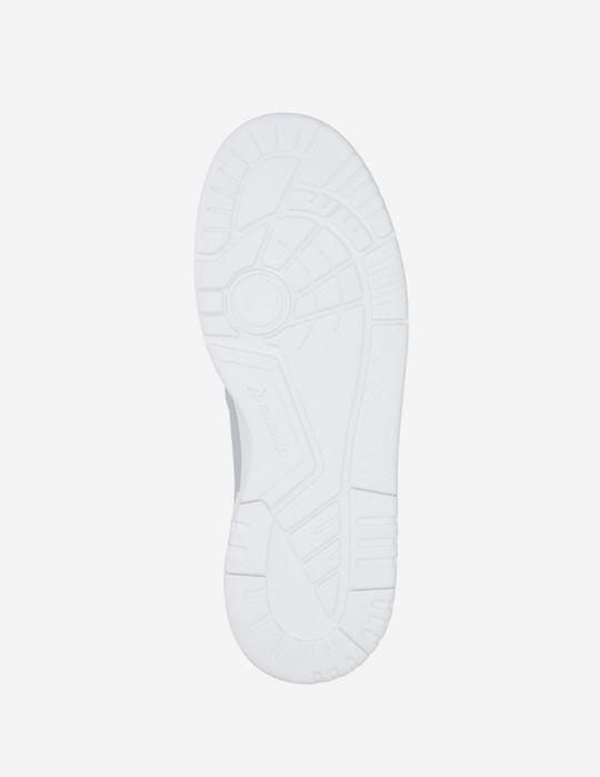 Кроссовки Demix.