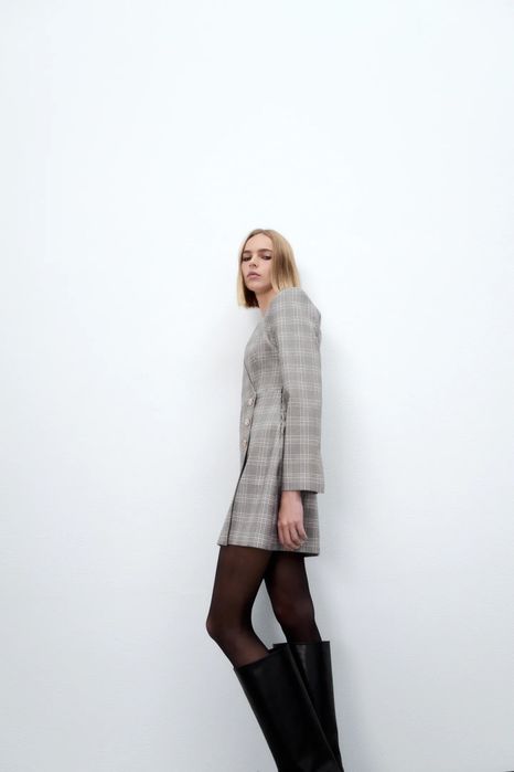 ZARA нова карирана рокля тип сако с камъни