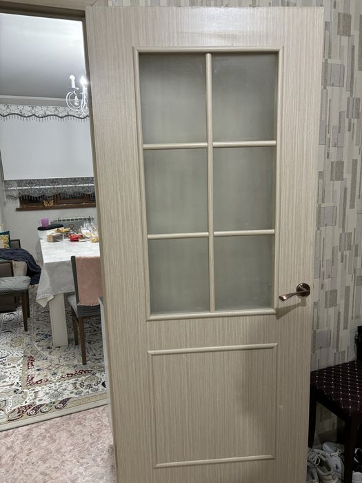 Межкомнатные двери в очень хорошем состояний
