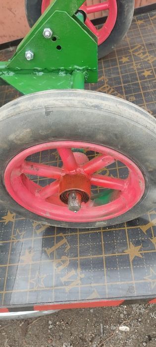 Снегоуборочная тележка