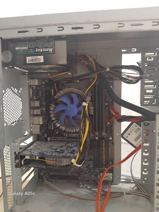 Игровой ПК (на i3-4130 + GTX 750)