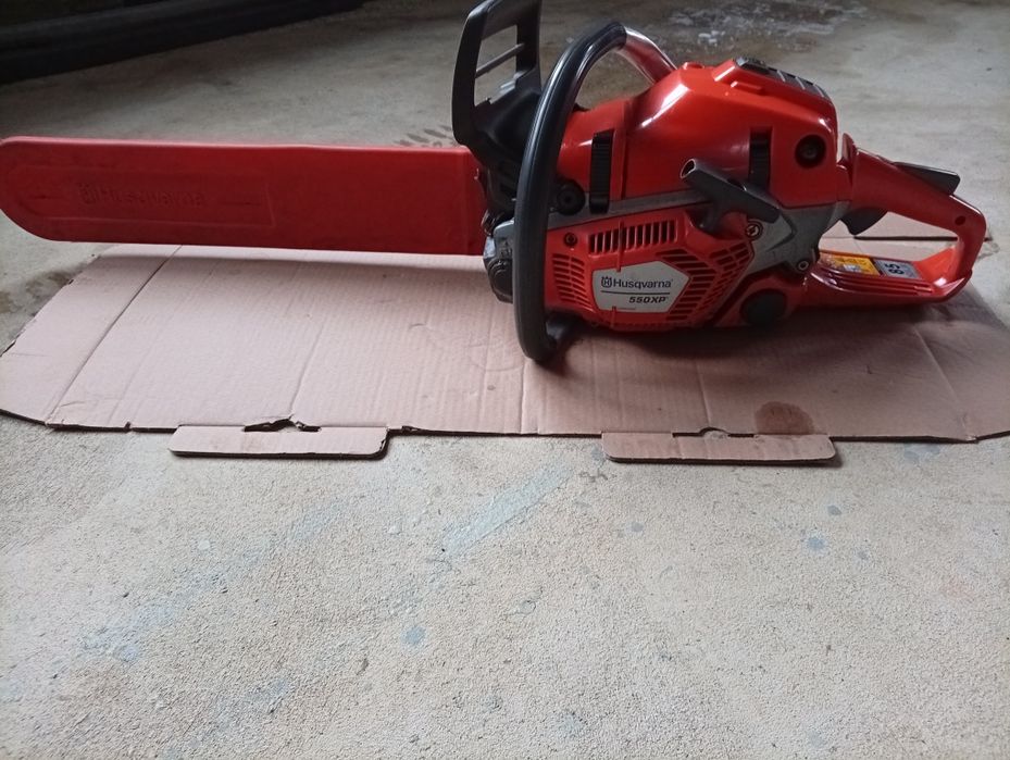 Резачка Хускварна 550хр