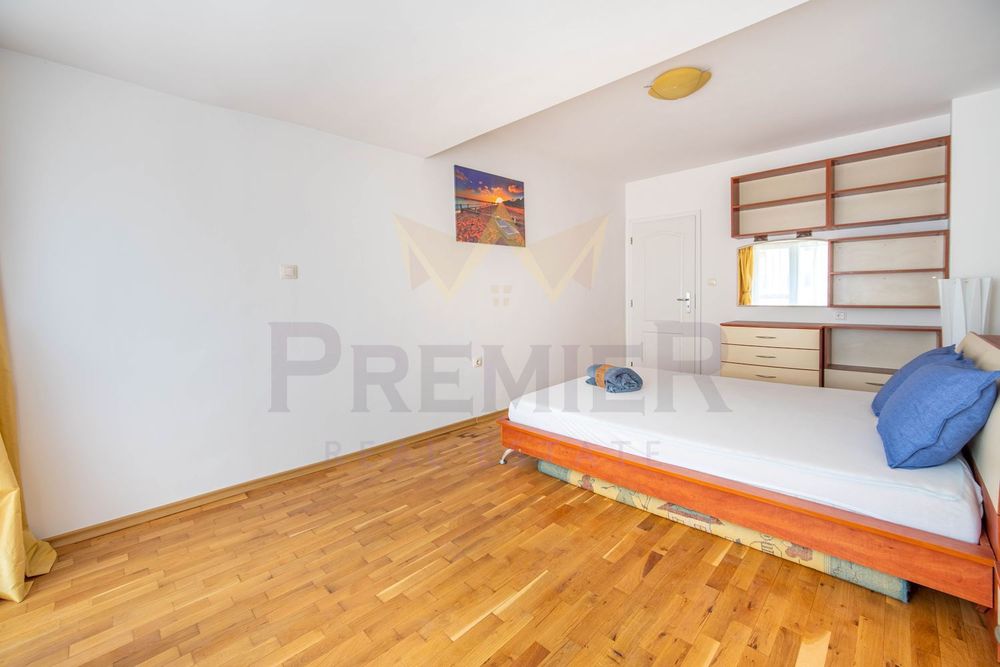 Продава се Тристаен апартамент в Варна, Център - 105 кв.м за 1848 €/кв.м - Снимка #5