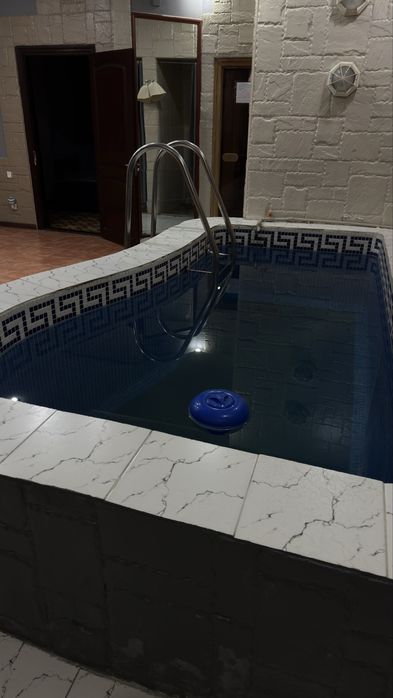 Сауна 24/7 • Отдельные кабинки • Бассейн • Караоке