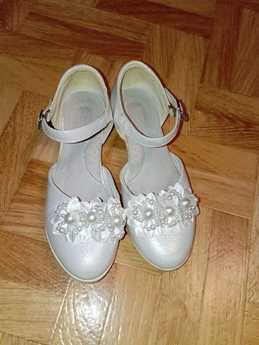 Туфли для девочки