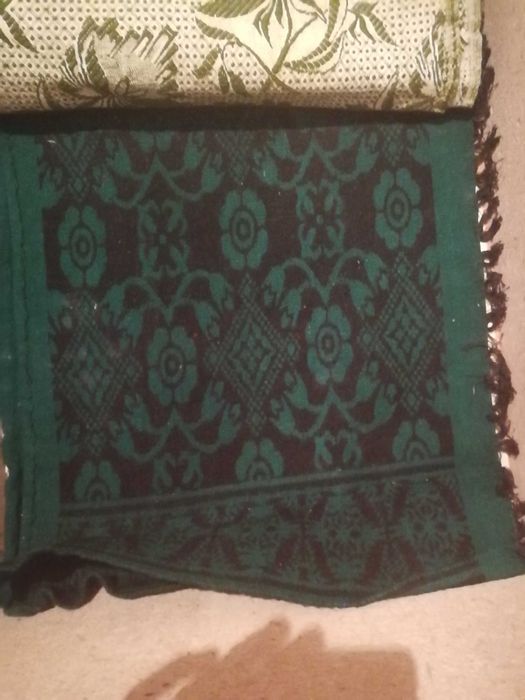 Килими и пътеки.