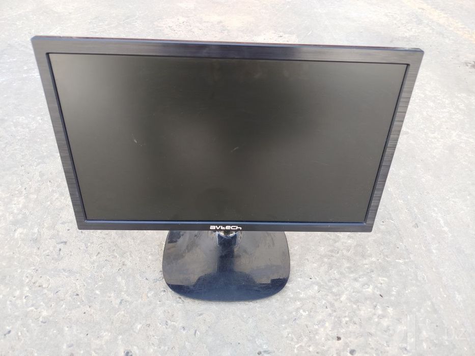Monitor 17 dyumli Avtech