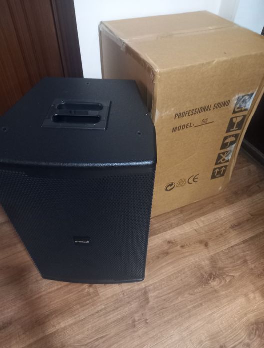 Комплект микшер Dynacord 1600 и большие калонки Starone 15 дюймов.