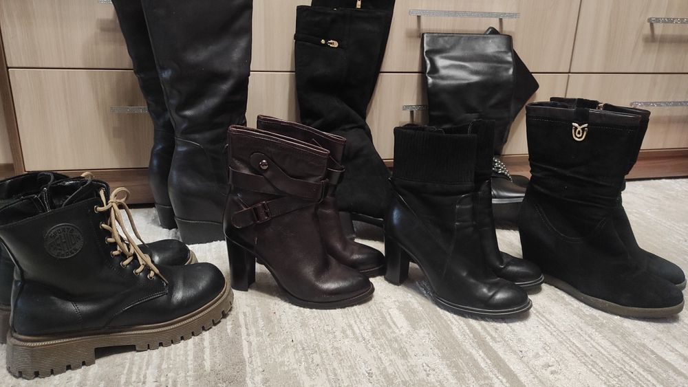 Женская обувь разная