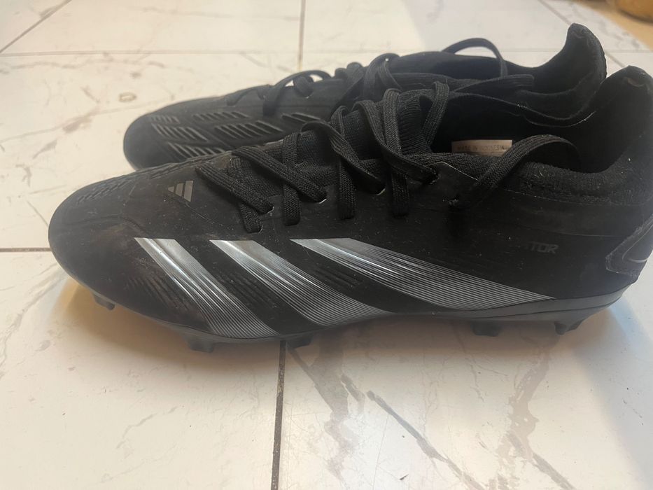 Vând adidași fotbal cu crampoane Adisas Elite