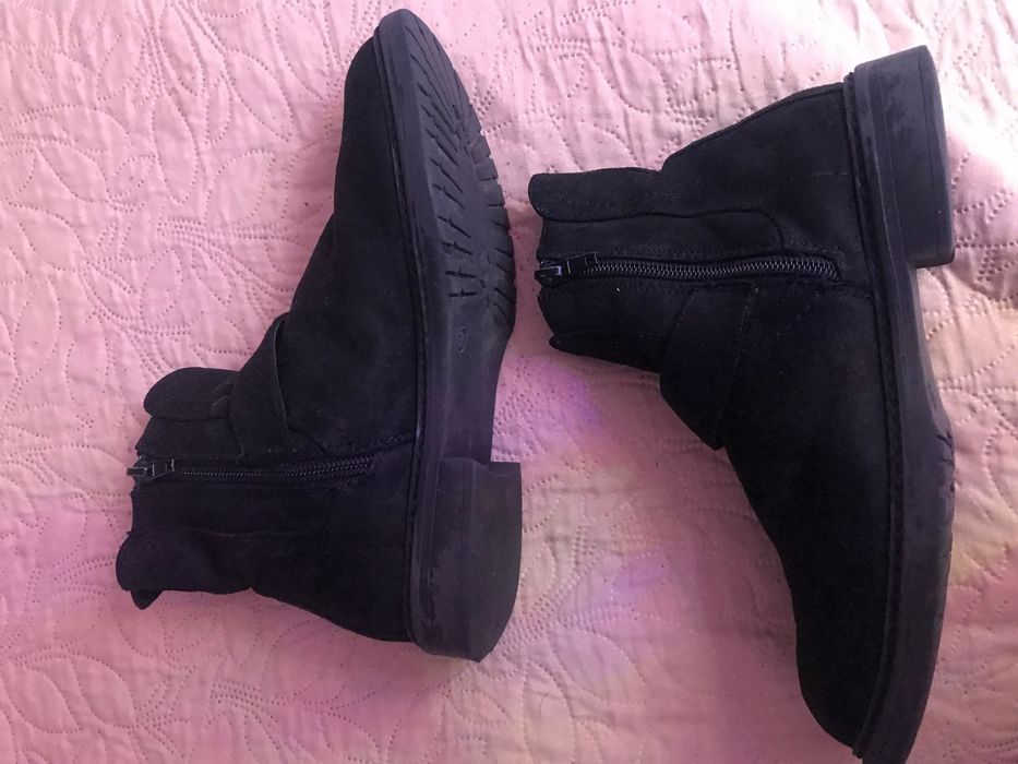 Ghete negre pentru femei/ fete
