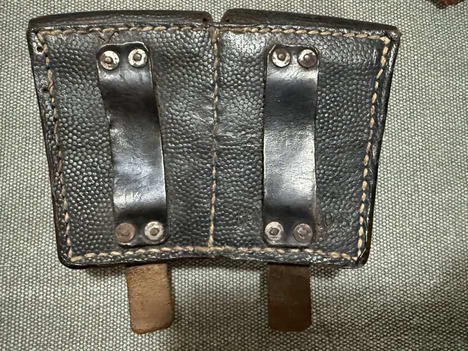 Port cartusiera din piele pt arma Kar 98