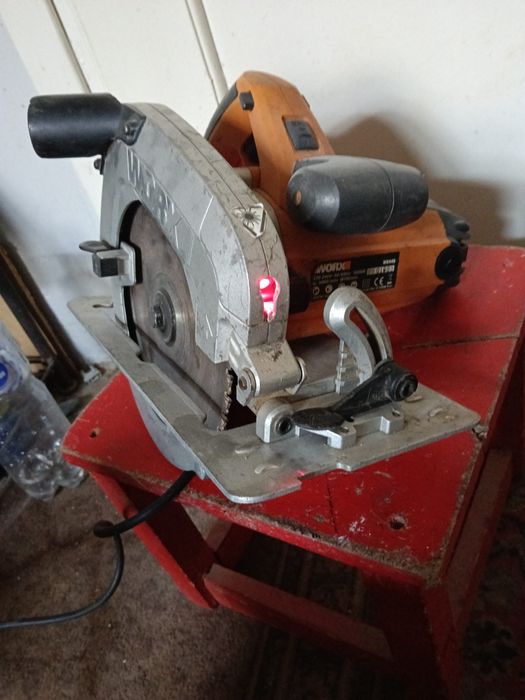 Circular lemn worx de 1600 w