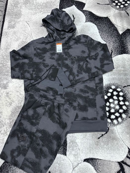 Мъжки екип на FLAIR