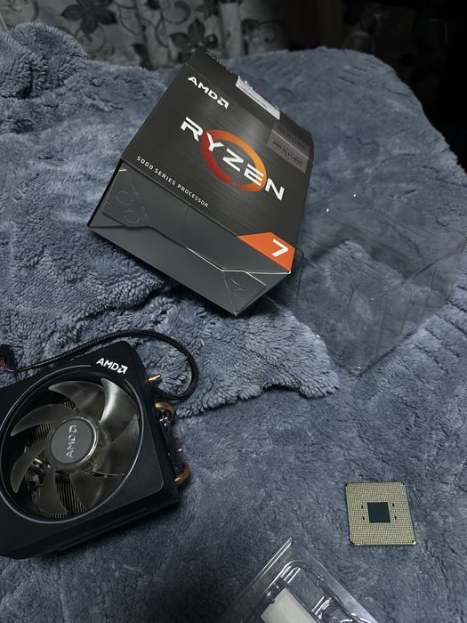 Ryzen 7 3700X +Cooler