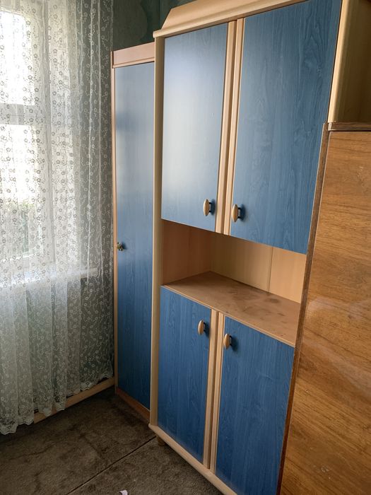 Продам шкафы в детскую