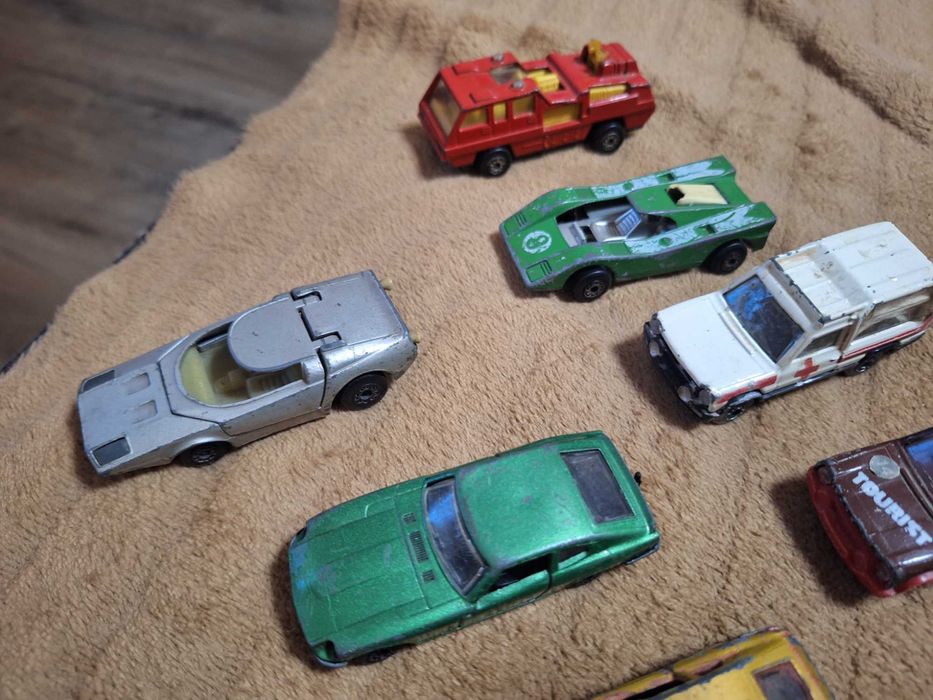 Ретро колички пет броя