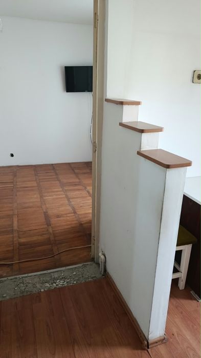 Garsoniera Lupeni STRAJA